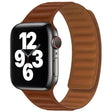 Pour Apple Watch Series 7 45 mm, bracelet en silicone absolument solide.