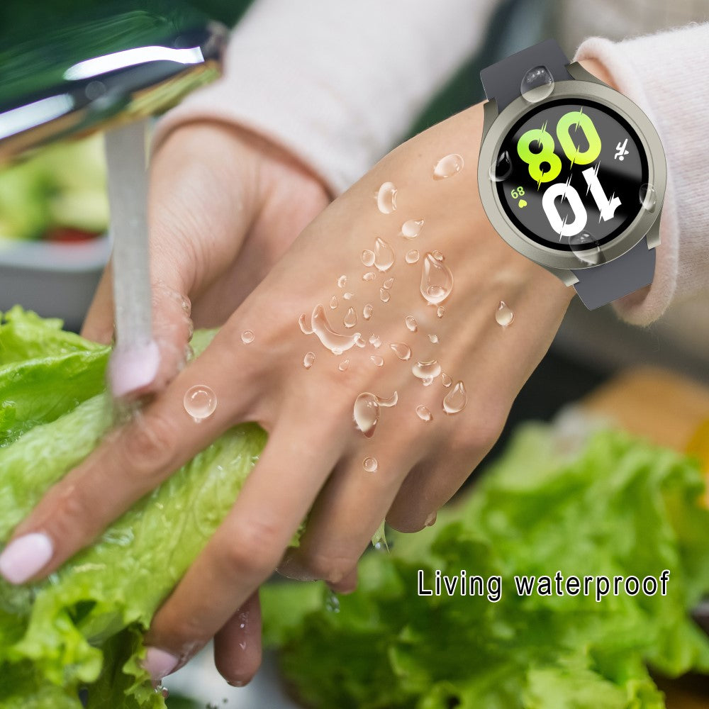 Meget Fint Samsung Galaxy Watch 5 (40mm) / Samsung Galaxy Watch 4 (40mm) Cover med Skærmbeskytter i Plastik og Hærdet Glas - Sølv#serie_9