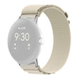 Remarquablement résistante, la sangle en nylon de la montre Google Pixel Watch.